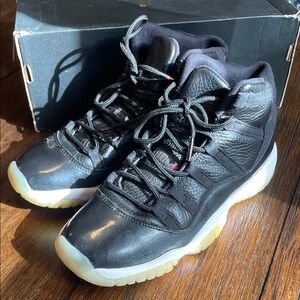 Jordan Kids Sneakers Black and White